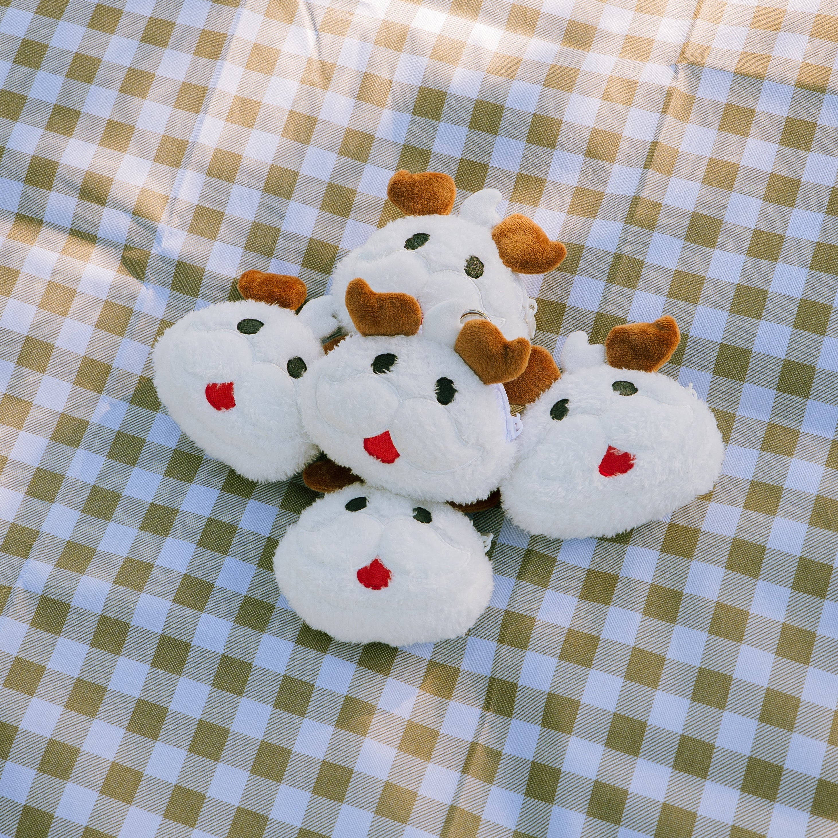 Poro Plush - Coin Pouch Keychain – Moka Mart